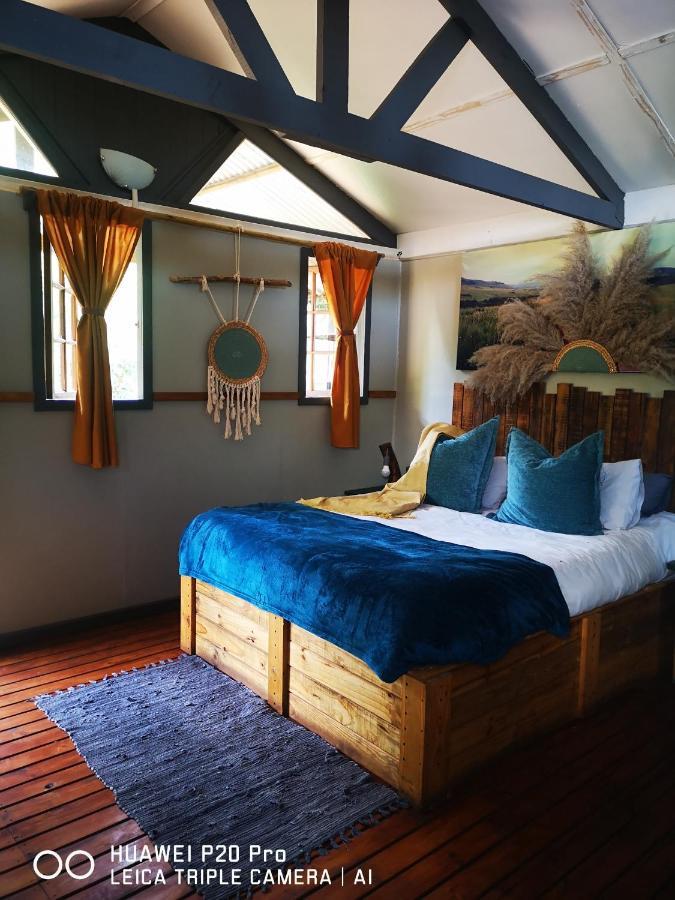 Treur River Lodge Moremela ภายนอก รูปภาพ