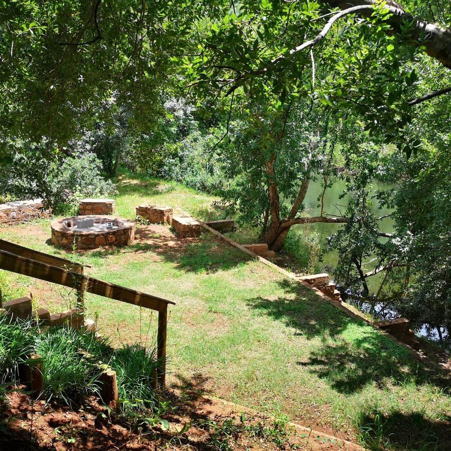 Treur River Lodge Moremela ภายนอก รูปภาพ