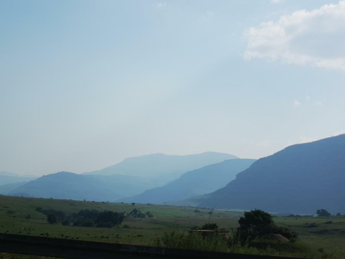 Treur River Lodge Moremela ภายนอก รูปภาพ