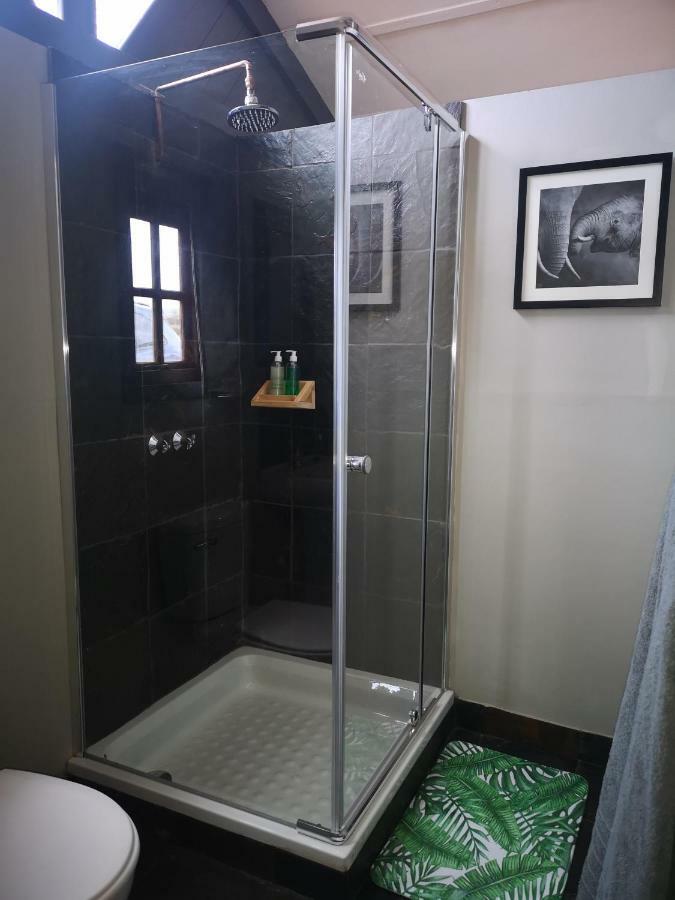 Treur River Lodge Moremela ภายนอก รูปภาพ